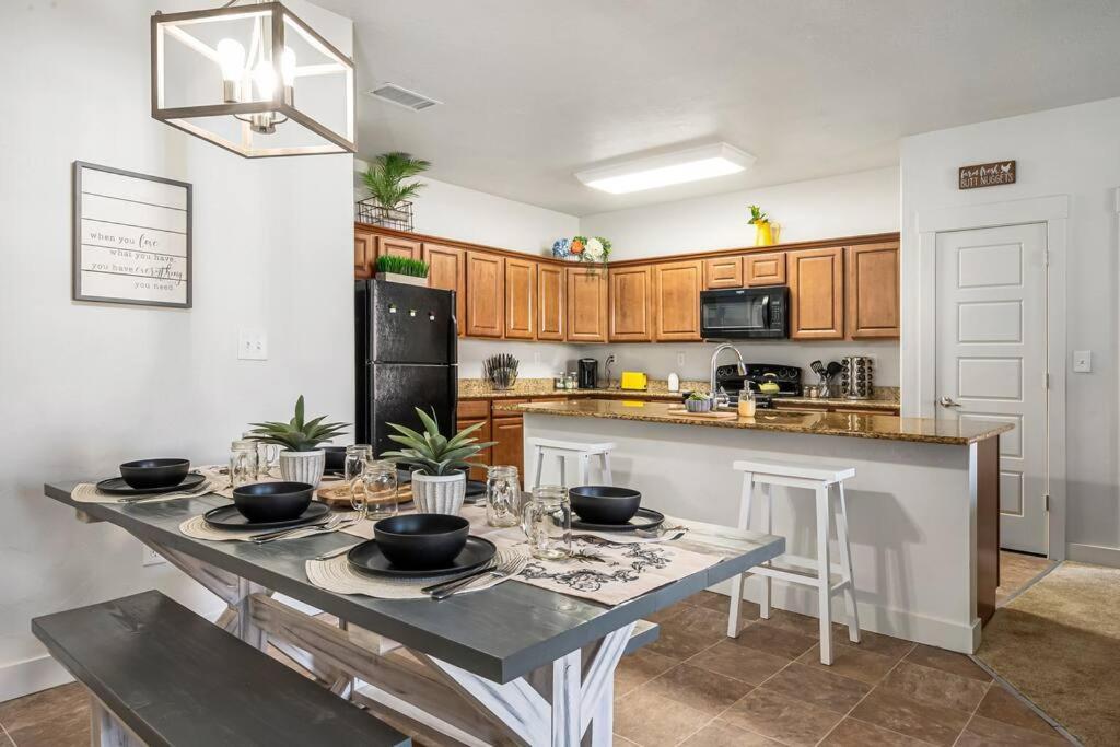 Bee Chic In Sojo W/Hot Tub+Gym+Local Ski Slopes South Jordan Exterior foto